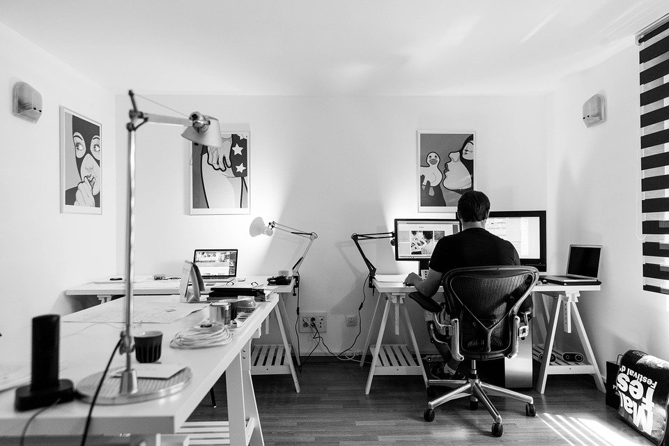 Setting Up a Home Office- The Dos and Don’ts